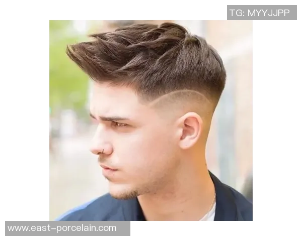 足球明星短发飞机头的魅力与风格解析让你领略球场外的时尚风采